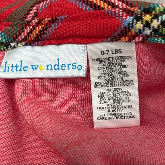 Little Wonders Red and Green Christmas Baby 3 Piece Outfit. Preemie - Picture 5 of 6